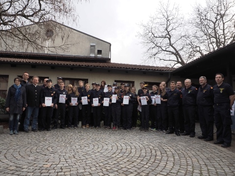 Freiwillige Feuerwehr Krems/Donau - Wissenstest der Feuerwehrjugend ging in Rohrendorf ber die Bhne